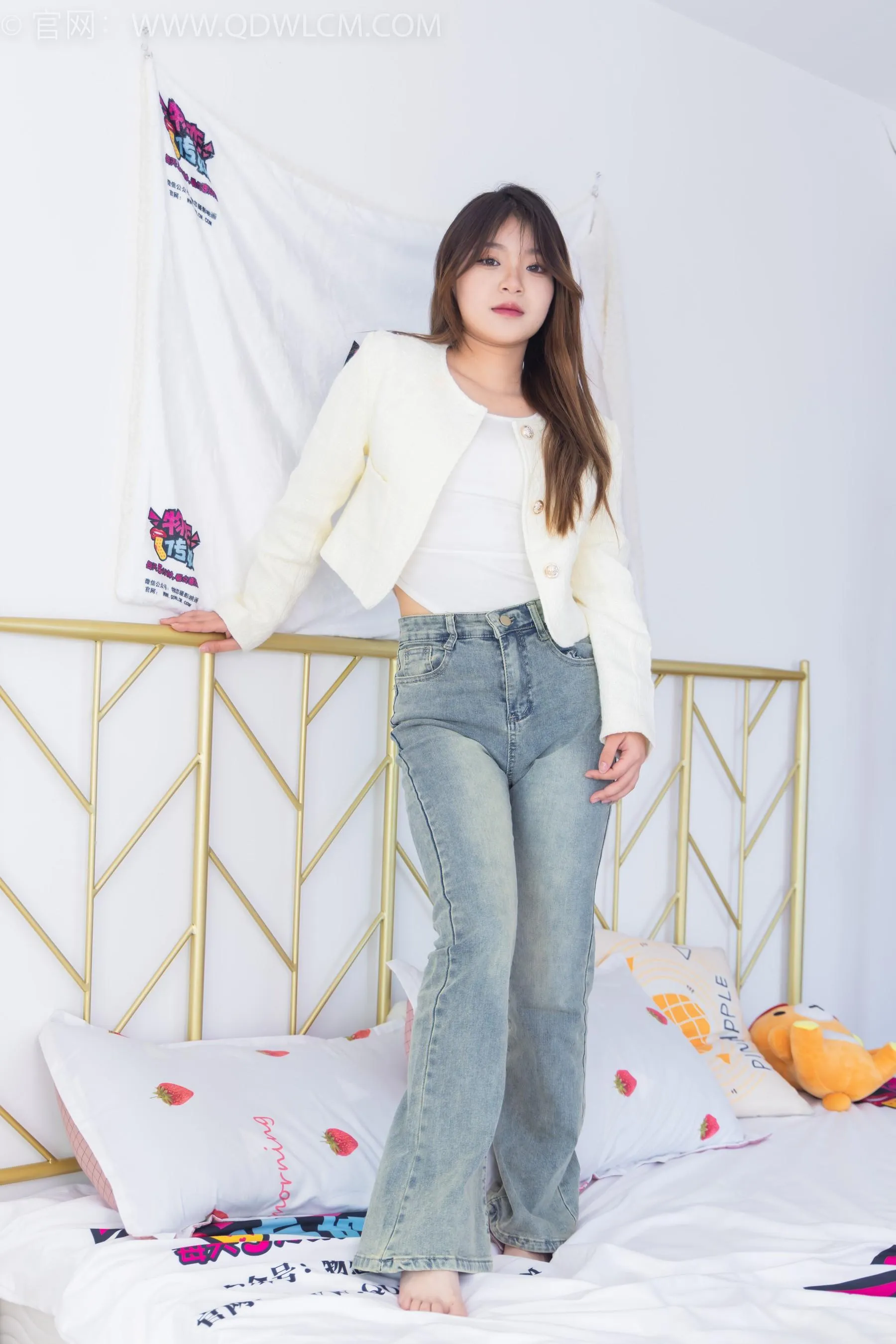 物恋传媒 NO.1556 闪闪-闪闪发光 [151P]插图
